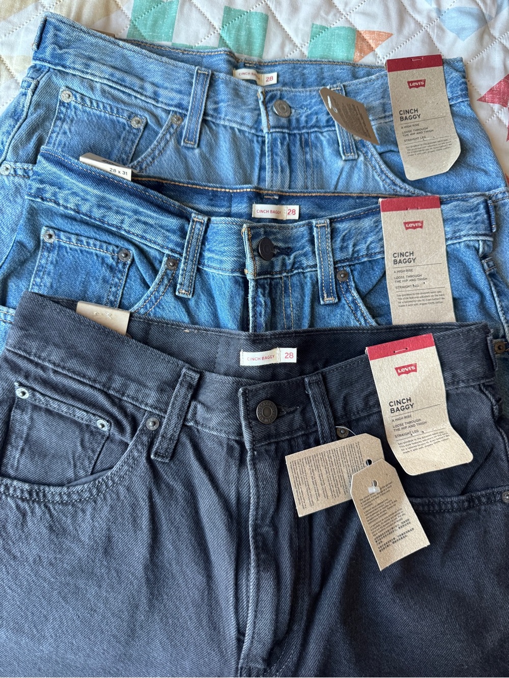 Levi's Women's Cinch Baggy Jeans - Light Blue, Medium Blue & Black